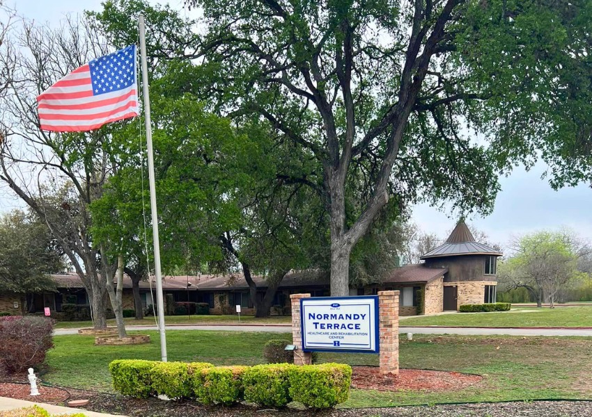 Normandy Terrace Healthcare and Rehab Center - Photo 2