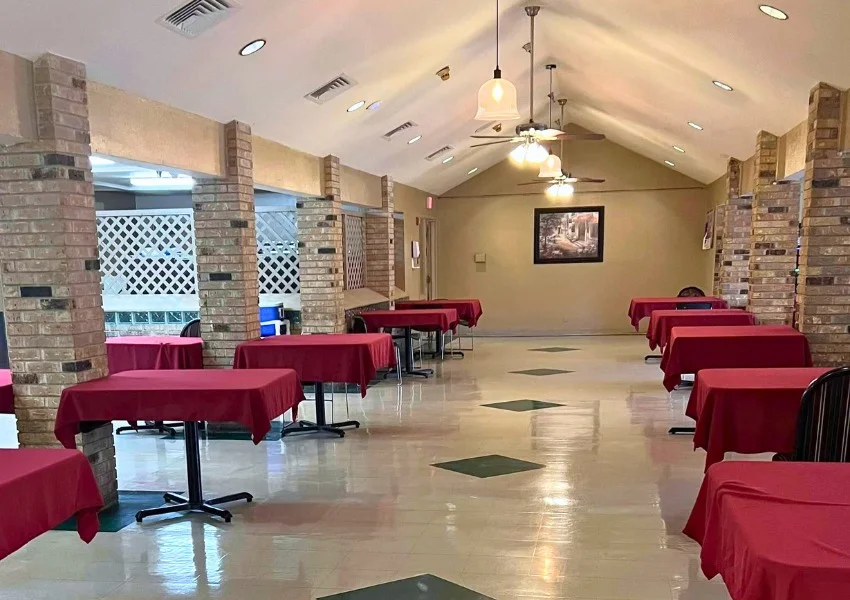 Normandy Terrace Healthcare and Rehab Center - Photo 5