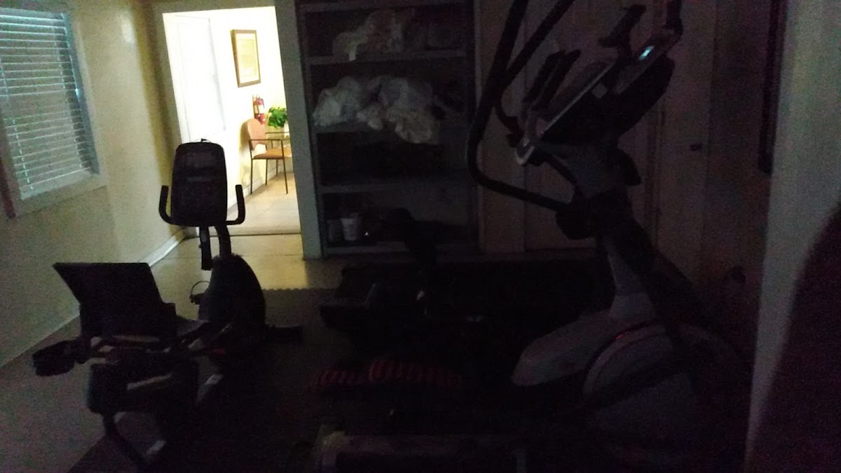 Oxford House-Carson - Photo 2