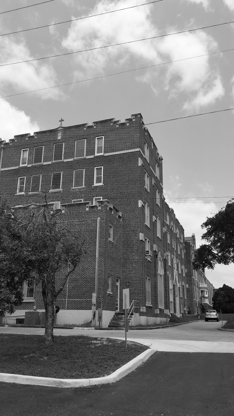 Crosspoint Inc - Photo 6