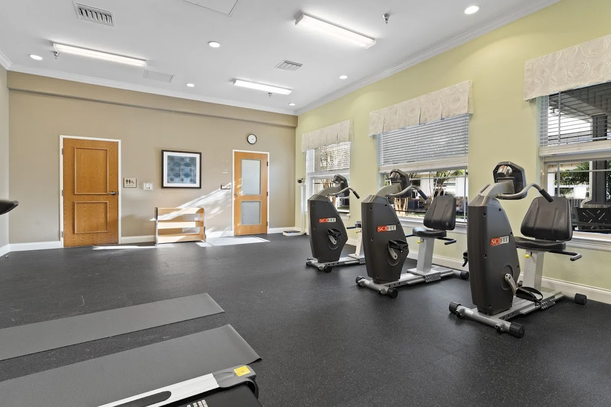 Stone River Recovery Center - Photo 4