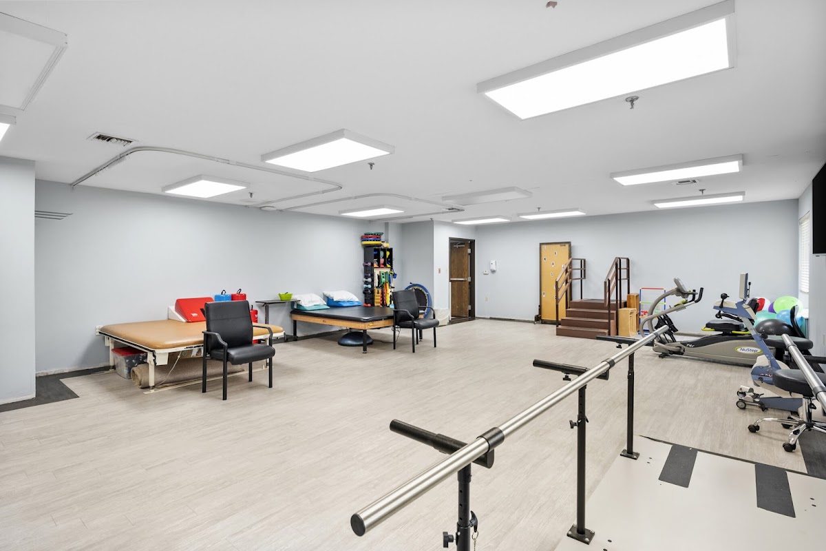 One Heartland at San Antonio Wellness and Rehabilitation - Photo 5
