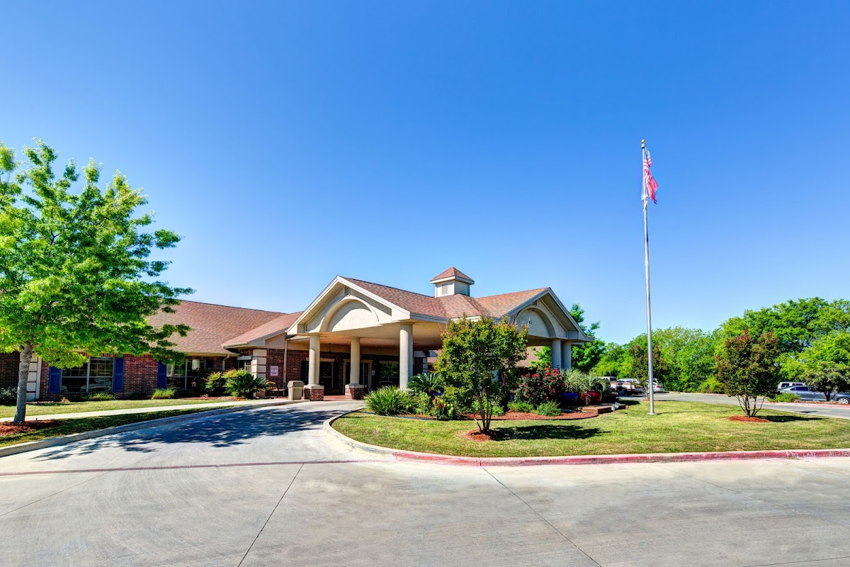 Pecan Valley Rehabilitation and Healthcare Center - Photo 2