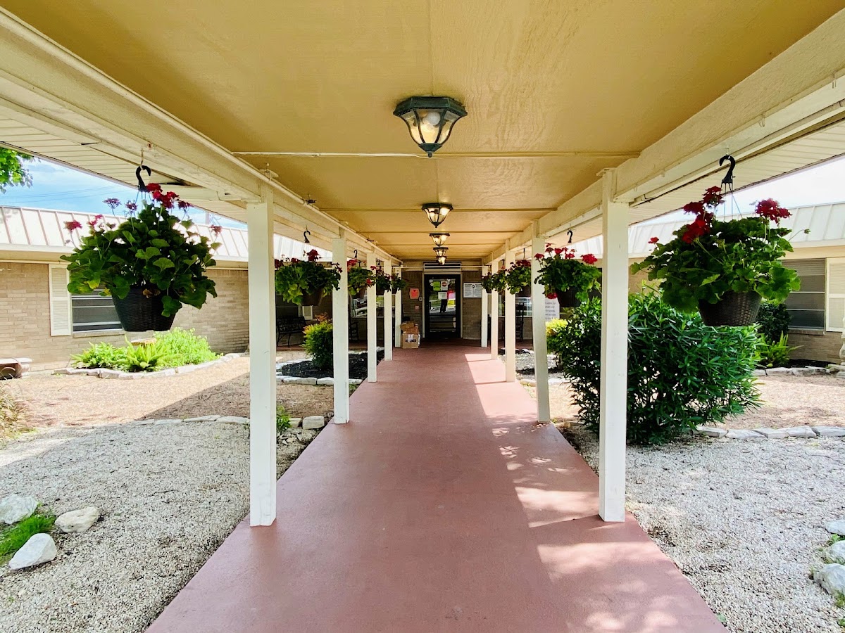 Southeast Nursing & Rehabilitation Center - Photo 2